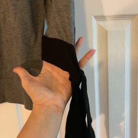 Halogen Tie Sleeve Crewneck Gray & Black Small - Picture 4 of 8